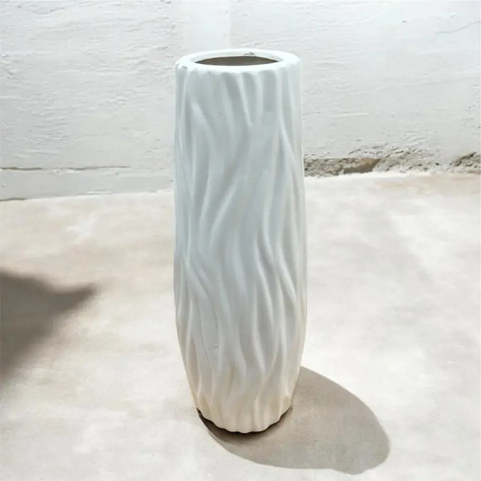 Jarrón Decorativo Moderno Con Diseño Ondulado Blanco 7