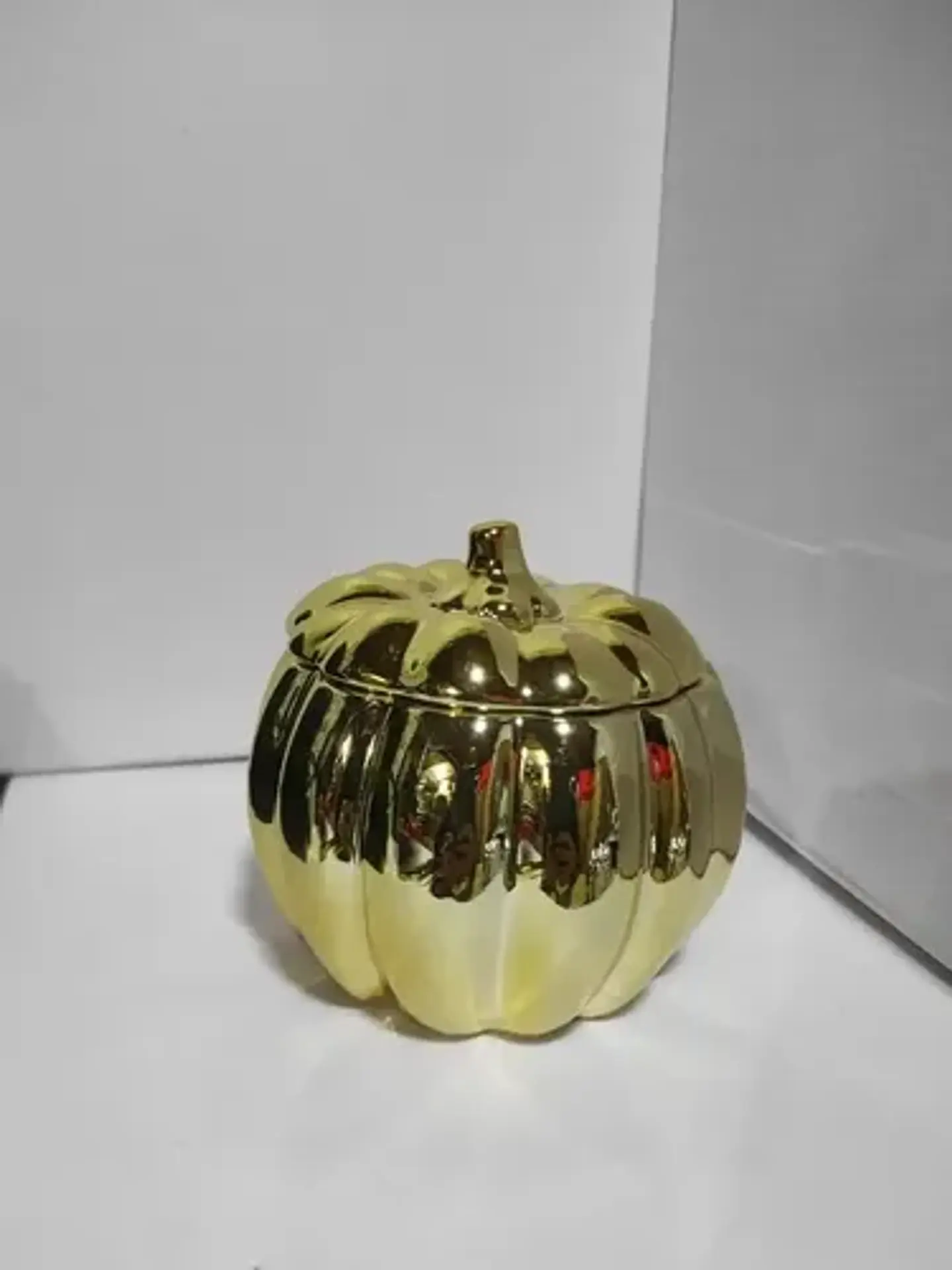 Adorno Decorativo En Forma De Calabaza Con Tapa Dorado 4
