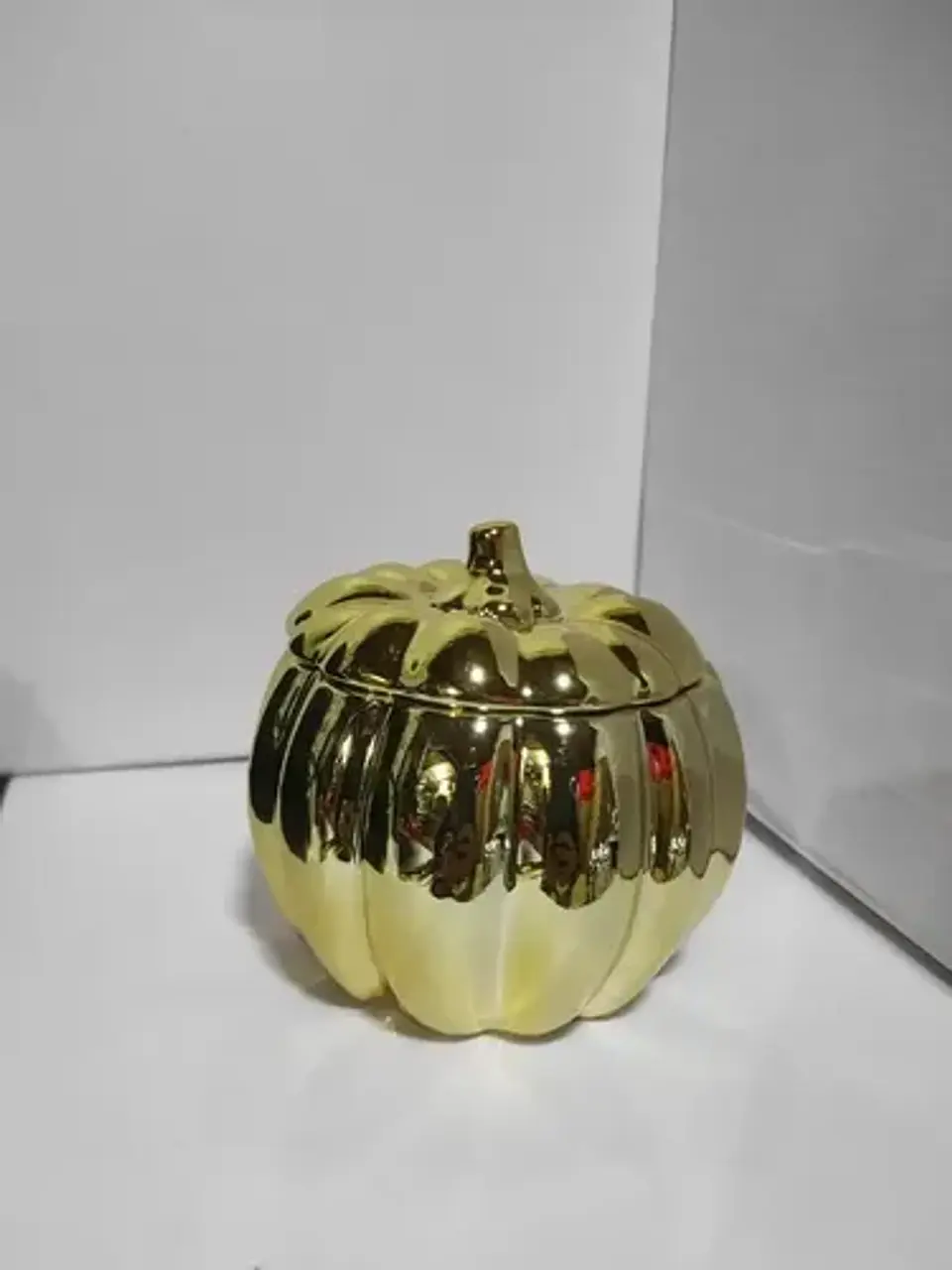 Adorno Decorativo En Forma De Calabaza Con Tapa Dorado 4