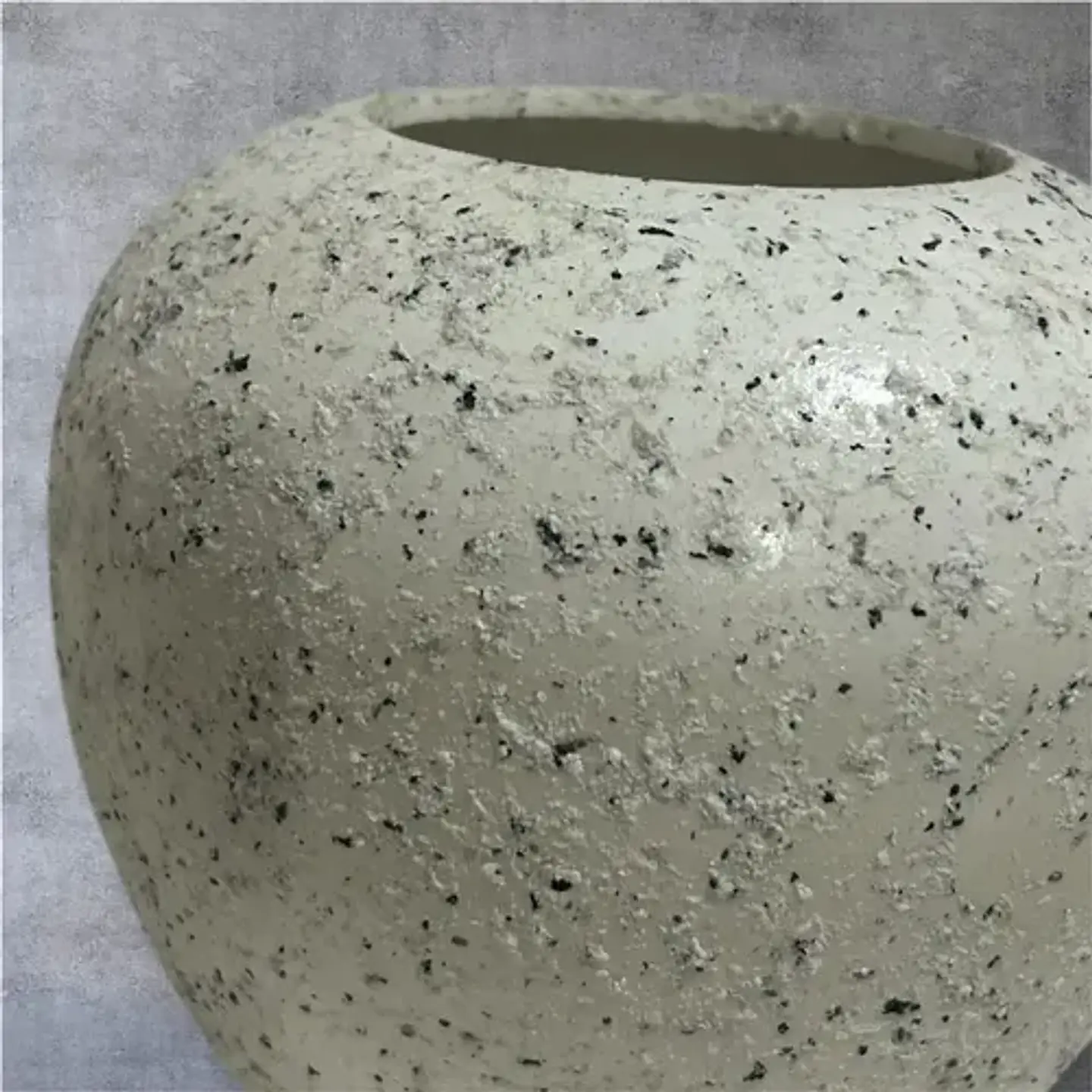 Jarron Decorativo Elegante De Ceramica Color Blanco 2