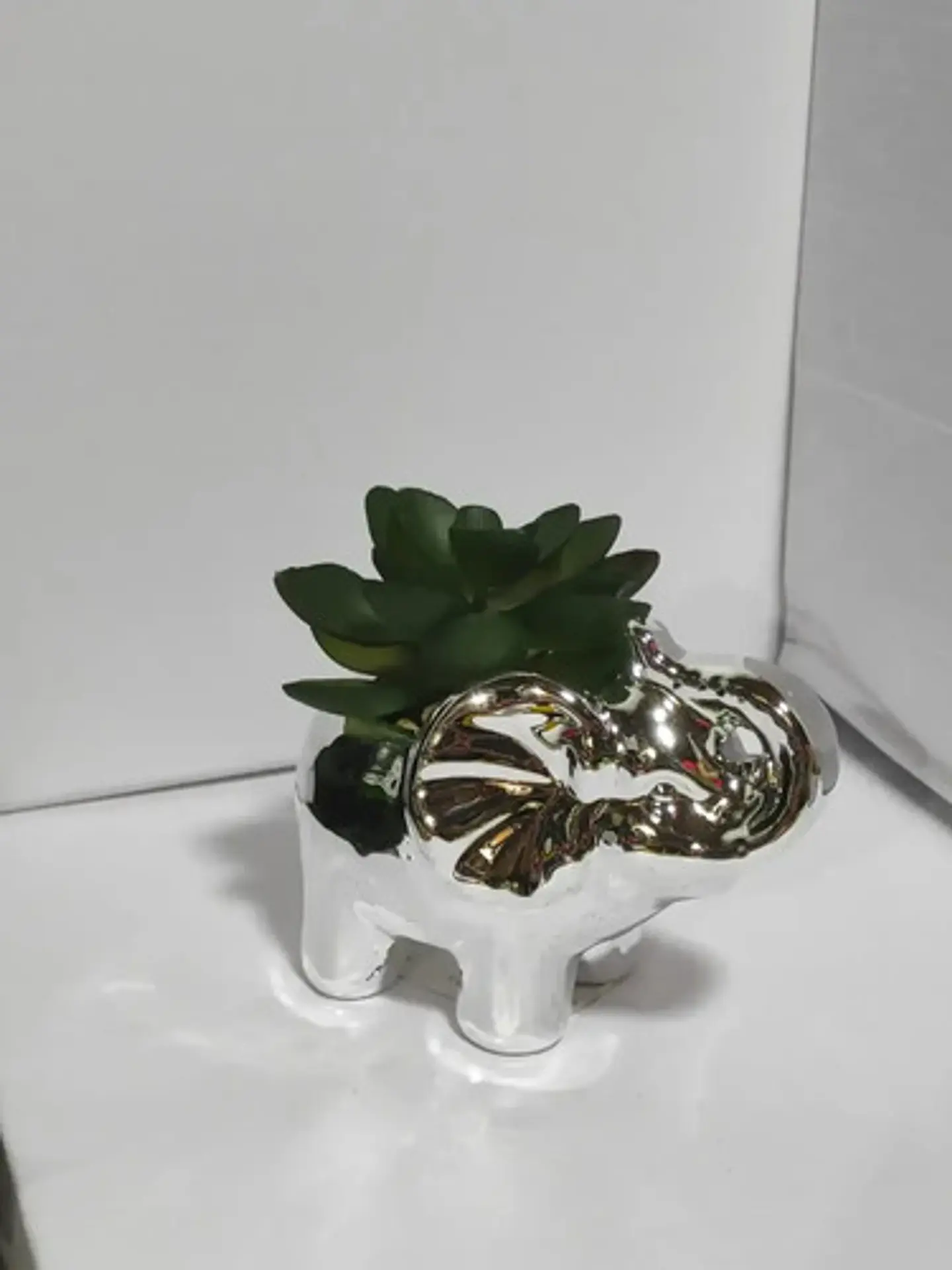 Adorno Decorativo En Forma De Elefante Con Planta Plateado P 4