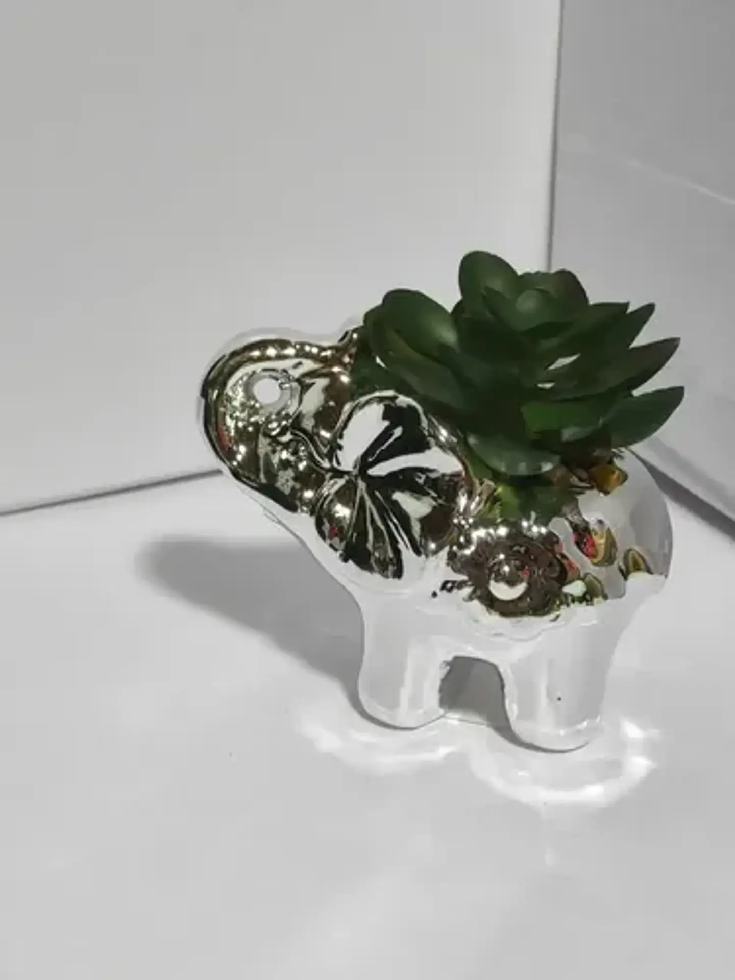 Adorno Decorativo En Forma De Elefante Con Planta Plateado P 5