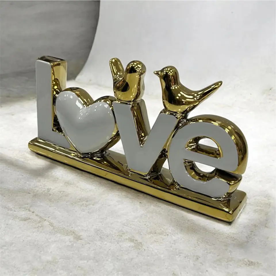 Adorno Decorativo Love Dorado Y Blanco 3