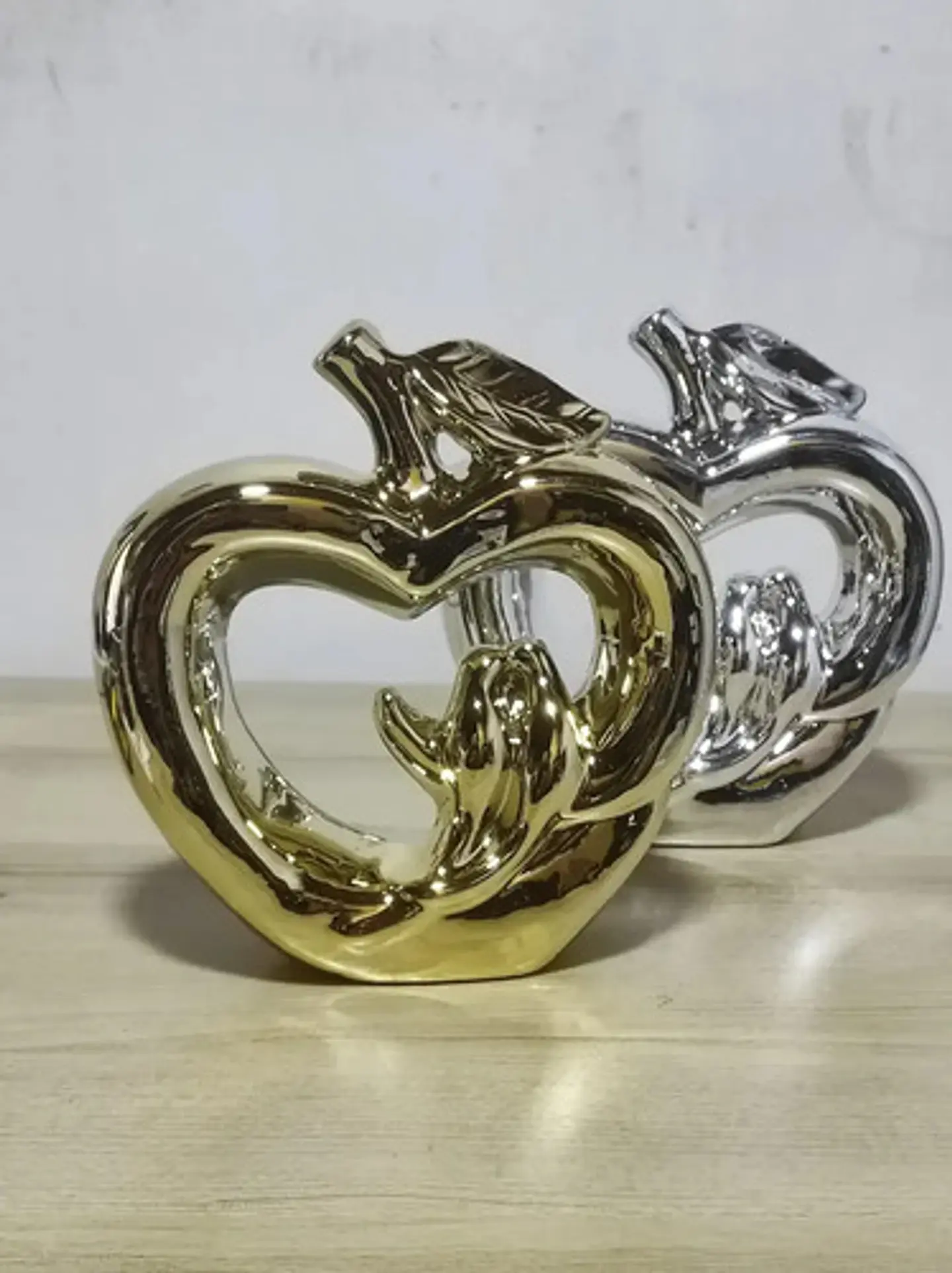 Escultura De Manzana Para Decoracion Elegante 4