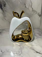 Adorno Decorativo En Forma De Manzana Blanco Y Dorado - Miniatura 2