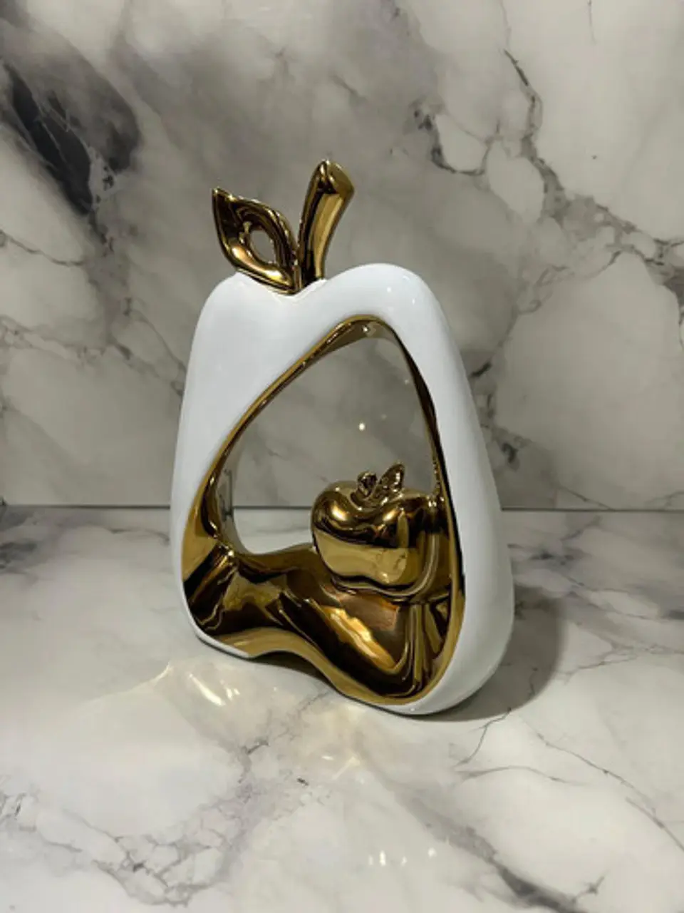 Adorno Decorativo En Forma De Manzana Blanco Y Dorado 3
