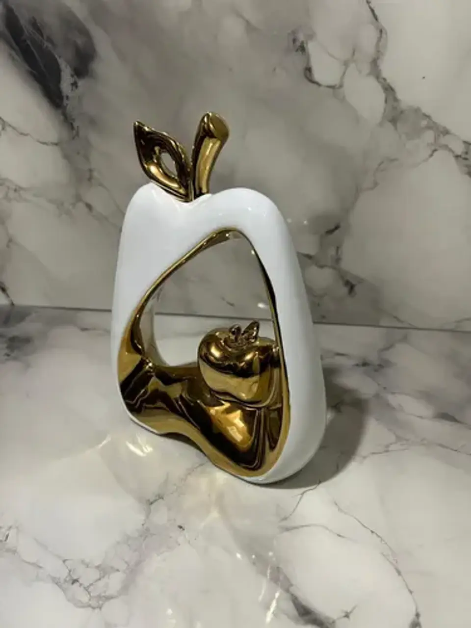 Adorno Decorativo En Forma De Manzana Blanco Y Dorado 6
