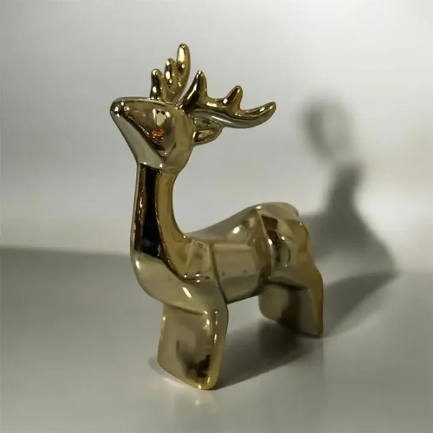 Ciervo Navideño De Cerámica Con Luz Adorno Decorativo 15 Cm 1