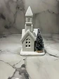 Casita Navideña De Cerámica Con Árbol E Iluminación Cálida - Miniatura 7