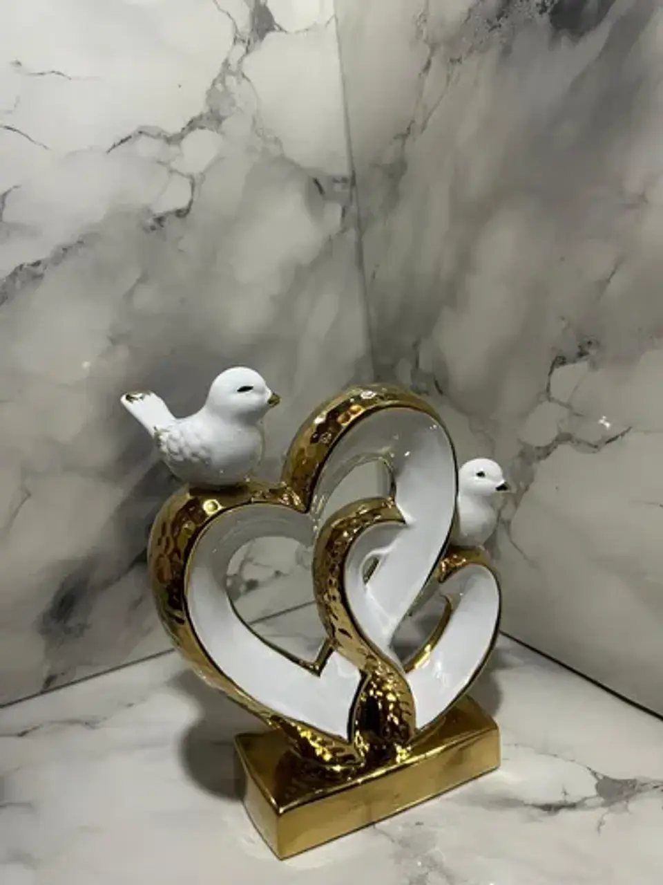 Figura Decorativa De Corazones Con Pájaros Blanco Y Dorado 7