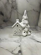 Casita Navideña De Cerámica Con Árbol Decorativo Pequeño - Miniatura 7