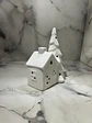 Casita Navideña De Cerámica Con Árbol Decorativo Pequeño - Miniatura 9