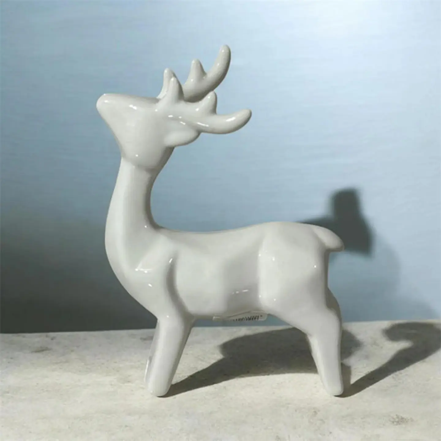 Ciervo Navideño De Cerámica Con Luz Adorno Decorativo 15 Cm 1