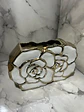 Jarrón Decorativo Para Flores Artificiales Blanco Y Dorado - Miniatura 6
