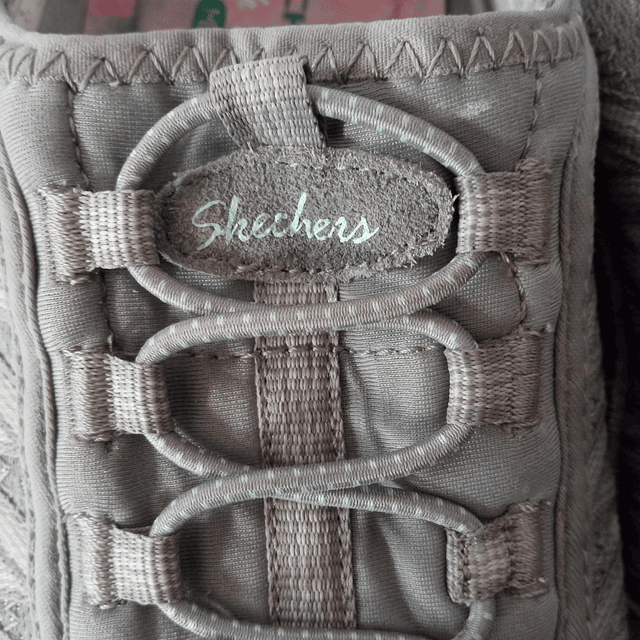 Skechers , 39 2
