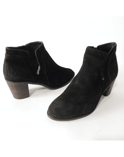 Lucky Brand , reno , 38,5