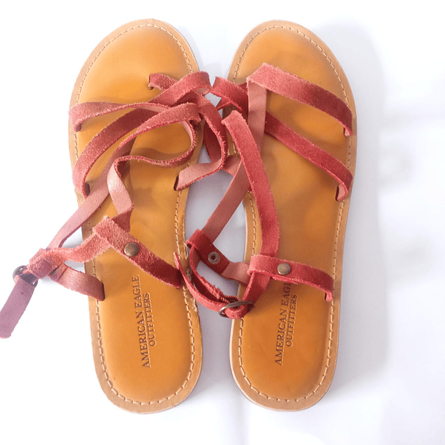 American Eagle , cuero ,39 1