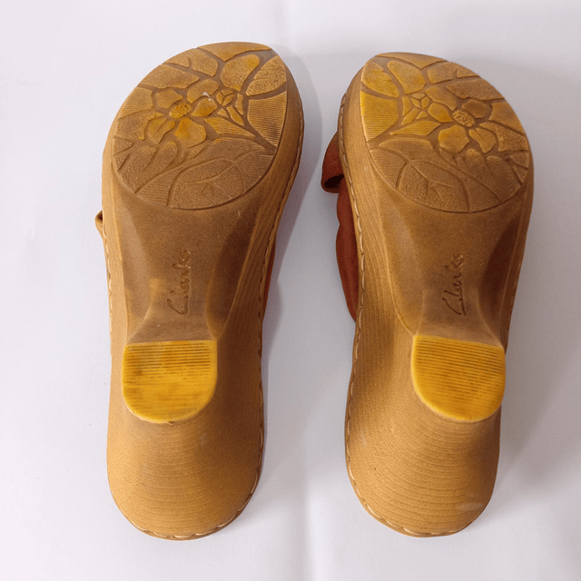 Clarks , cuero ,39 2
