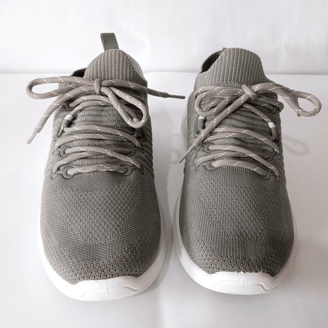 Tommy Bahama , 38,5 7