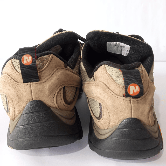 Merrell , cuero ,42 5