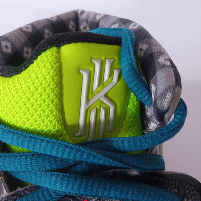 Nike Kybrid S2 , 27 7