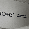 Toms , 37 5