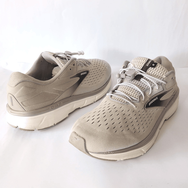 Brooks DYAD II , 46 1