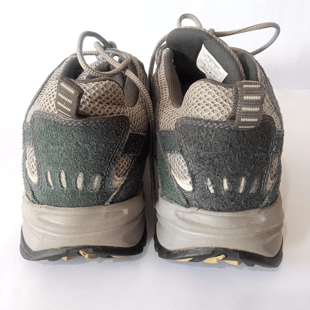 The North Face , 42 3