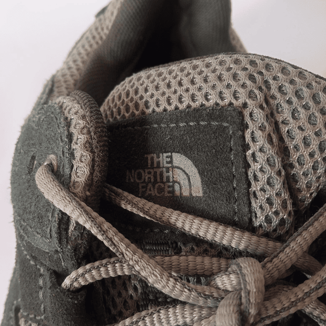 The North Face , 42 5