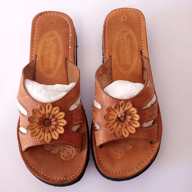 Giorgio Navarro , cuero , 36 3