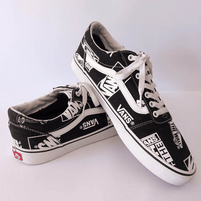 Vans , 44 2