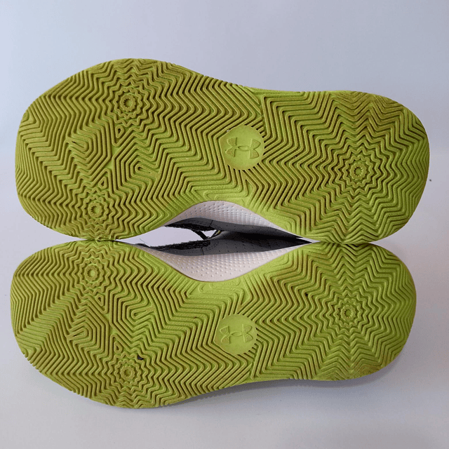 Under Armour Curry , 37,5 9