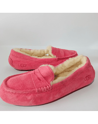UGG Ascot , 40