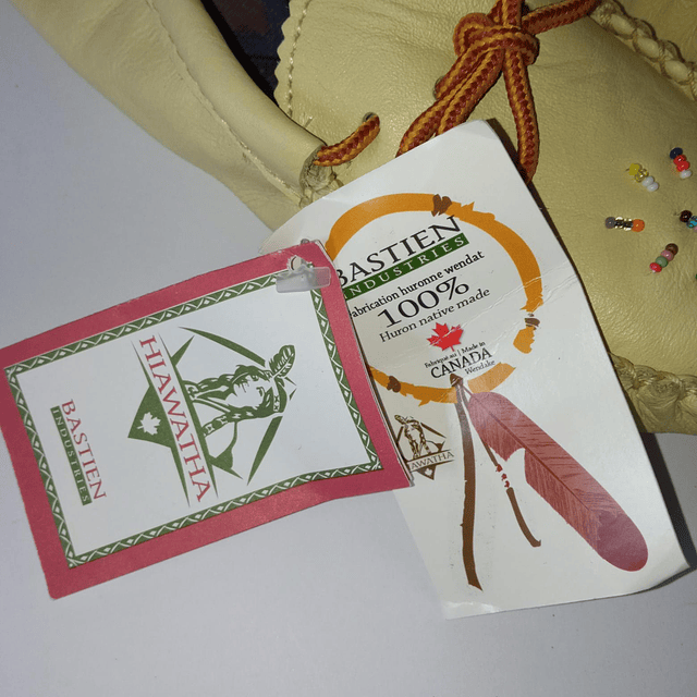 Hiawatha , cuero , 39 4