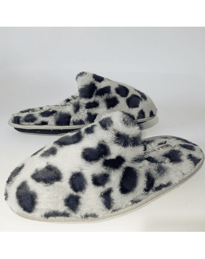 Laura Ashley , 35-36