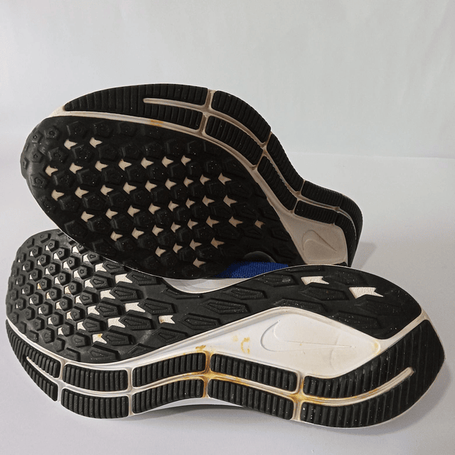 Nike Air Zoom Pegasus 36 , 39 8