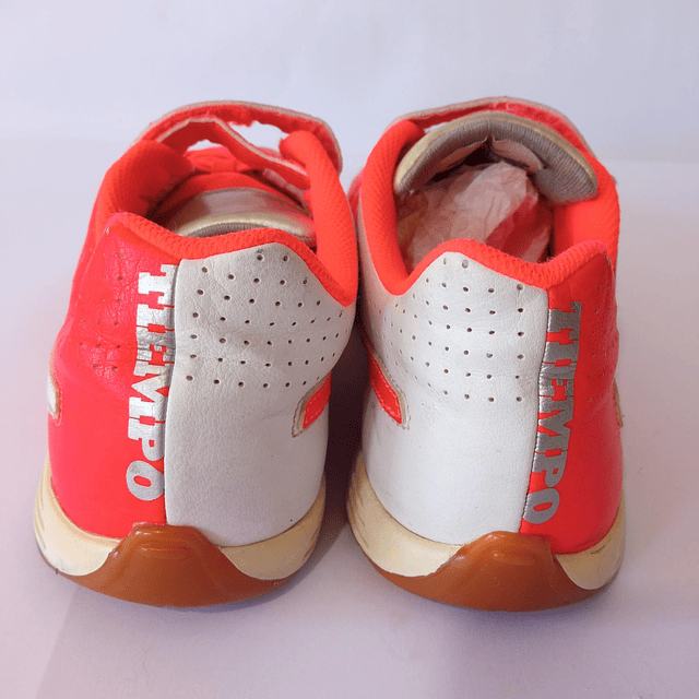 Nike Tiempo , 37 5