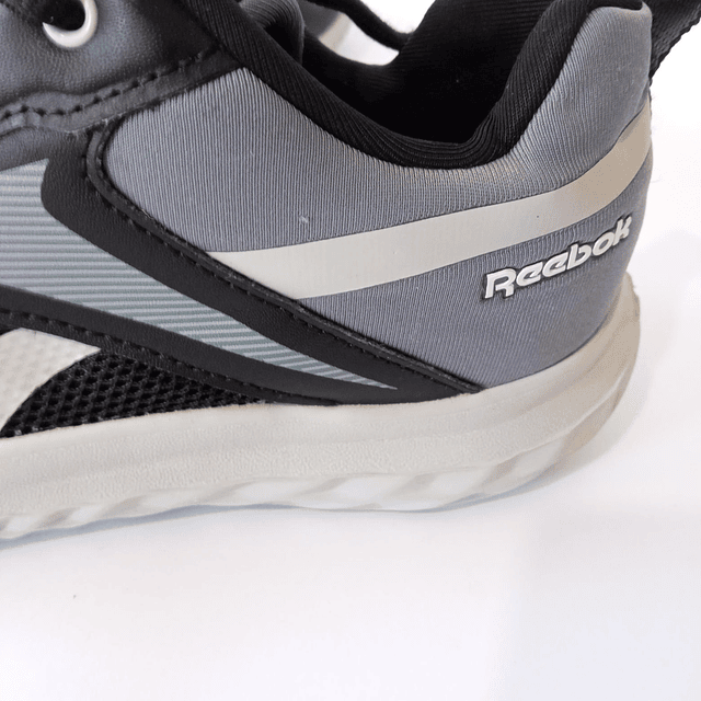 Reebok,  37 4