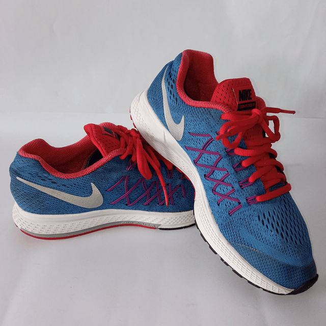 Nike Pegasus 32 , 38 4