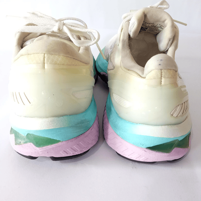 Asics Gel Kayano 27 , 39 3