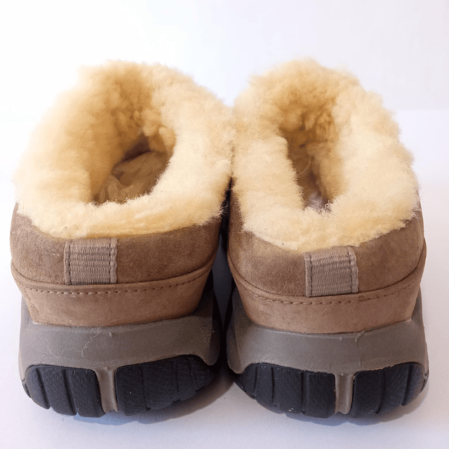 Merrell , reno , 37 4