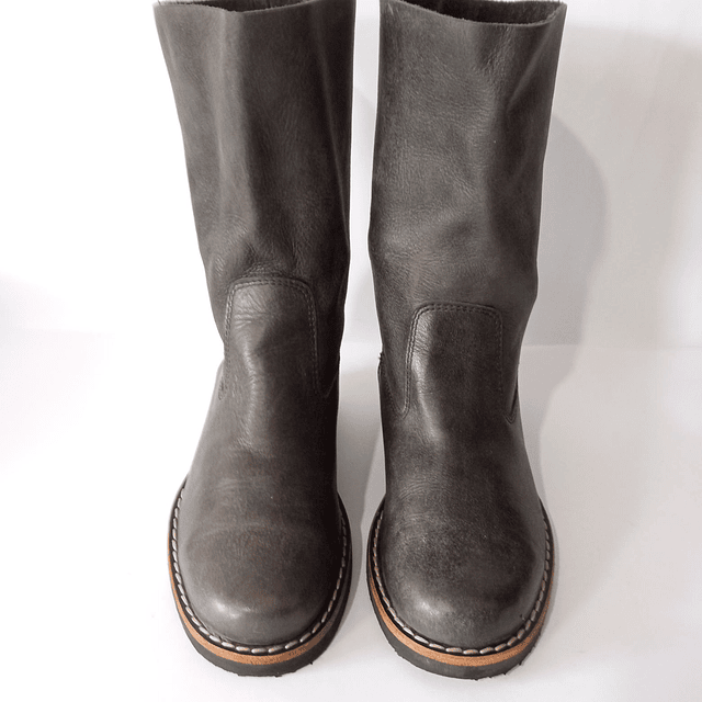 Roots , cuero , 35 2