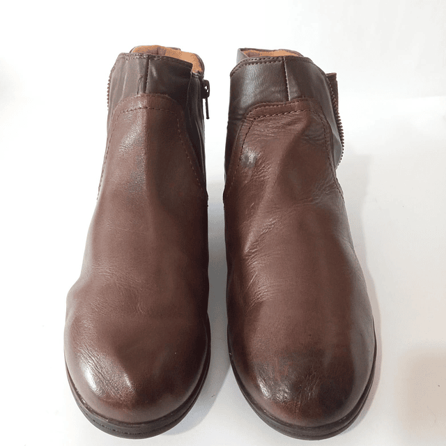 Cobb Hill , cuero , 38 3