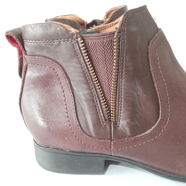 Cobb Hill , cuero , 38 8