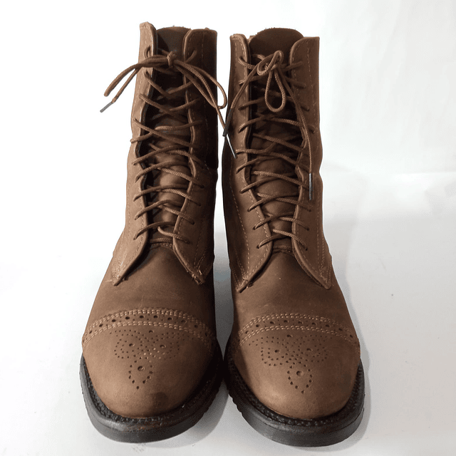 Grand Prix , cuero , 37 7