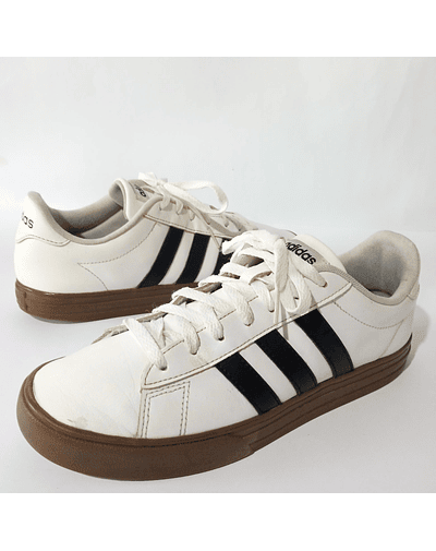 Adidas Daily 2.0 , 40