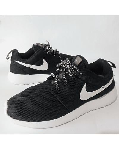 Nike 36,5