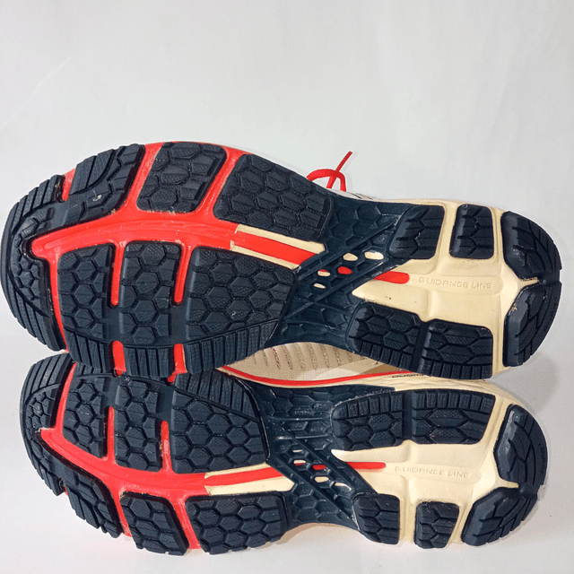 Asics Gel Cayano 25 , 38,5 11