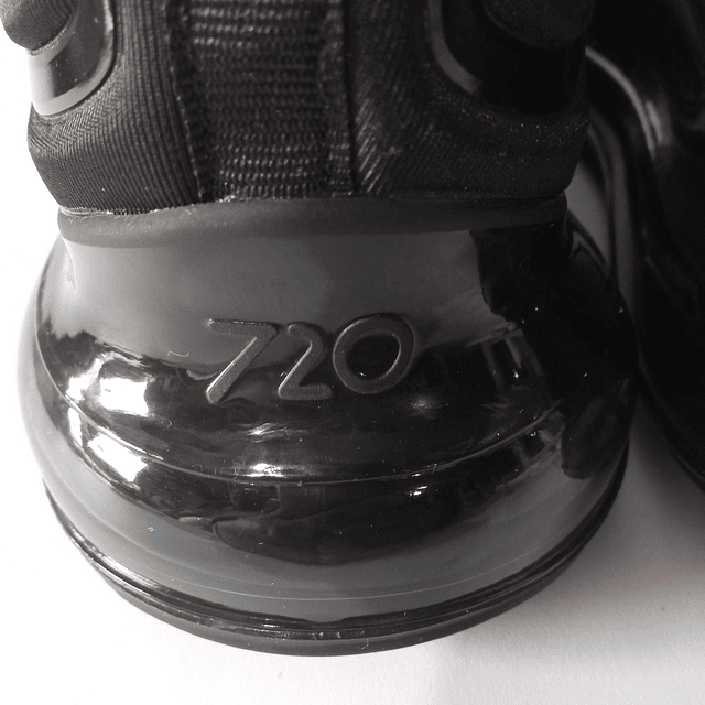 Nike Air Max 720 , 41 4