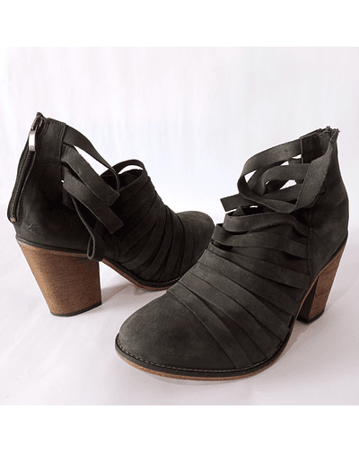 Botines Portugueses de cuero,  41